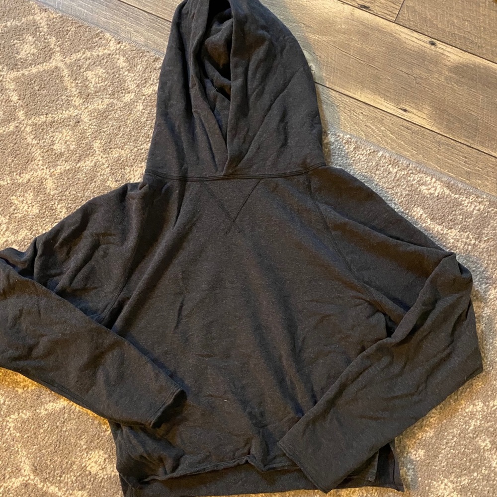 Lululemon sweatshirt